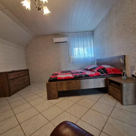 Apartamento In Balatonlelle/balaton 19159
