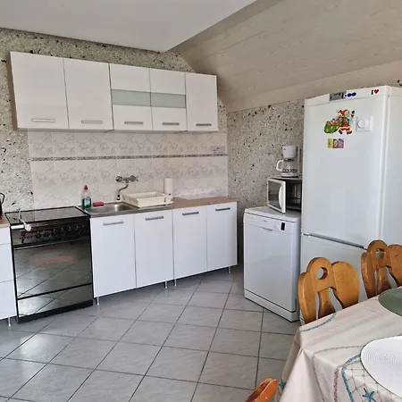 Apartamento In Balatonlelle/balaton 19159